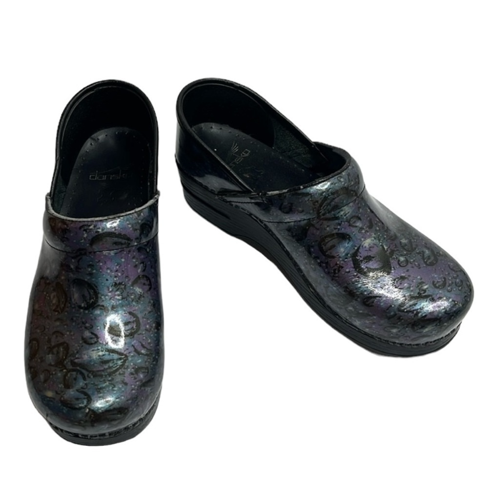 Dansko Blue Water Droplet Professional Clogs Shoes Size 39 / 8.5-9 BLEMISH - Picture 1 of 11